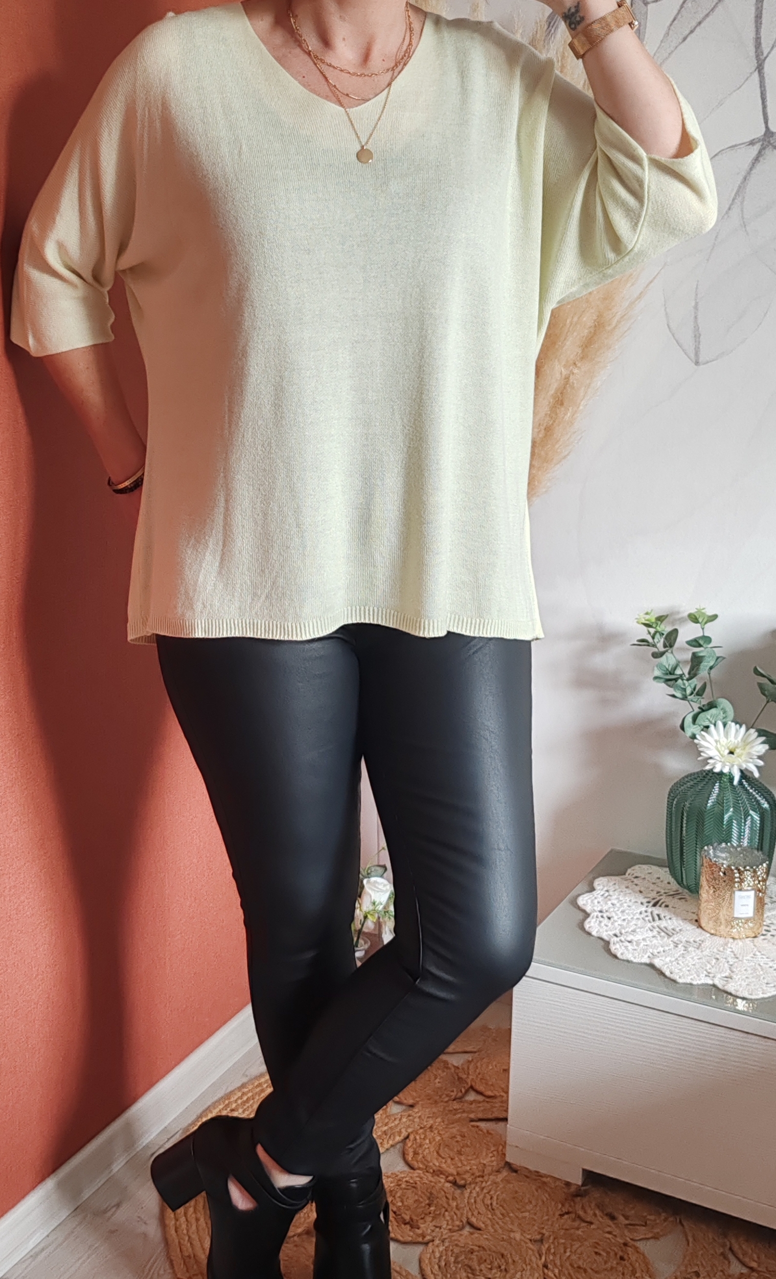 Pull jaune pastel
