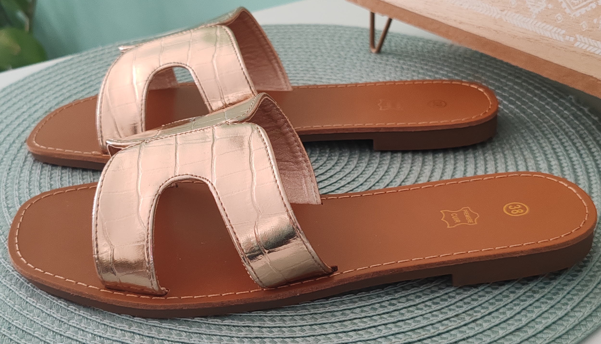 Mules plates
