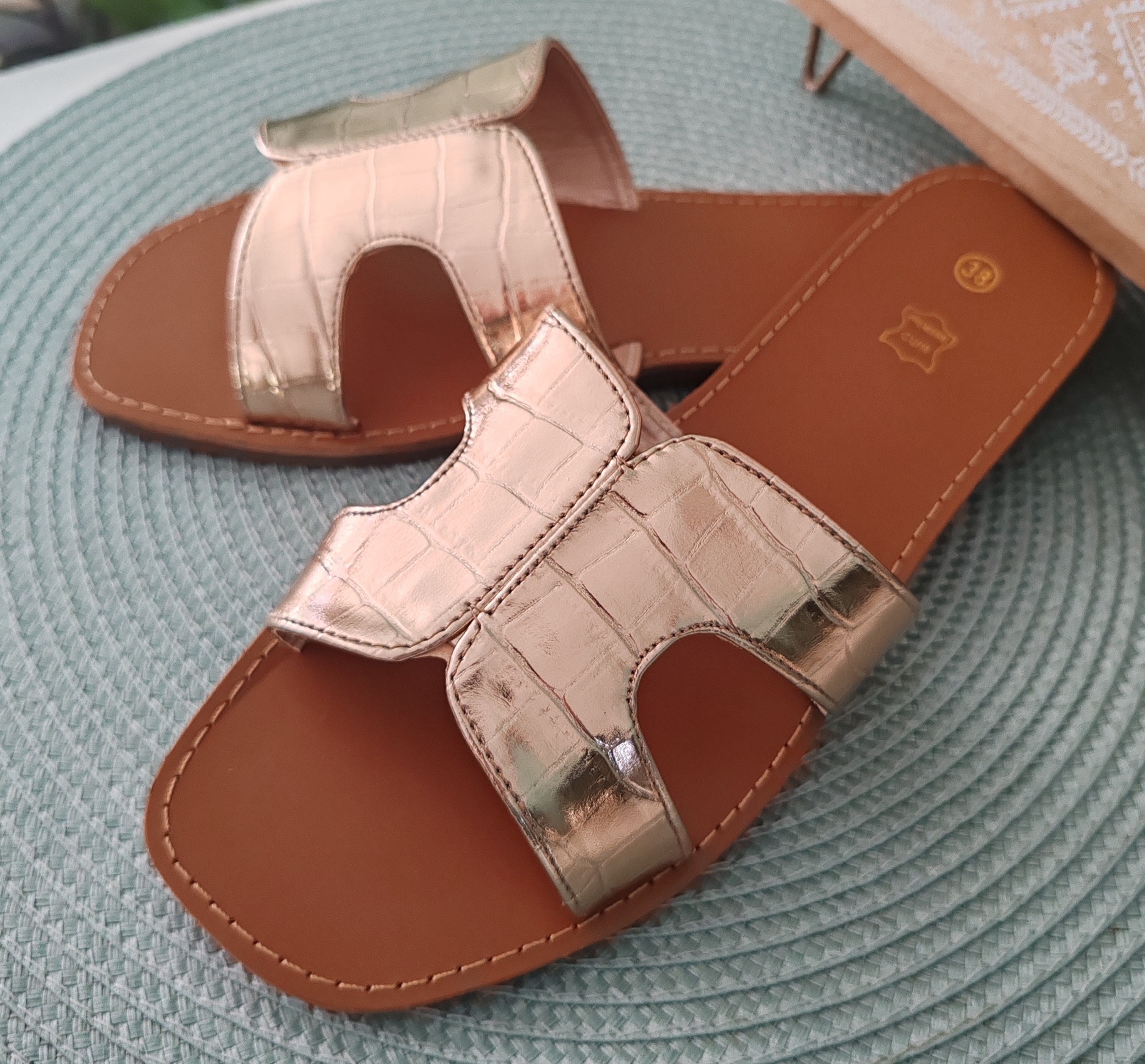 Mules plates
