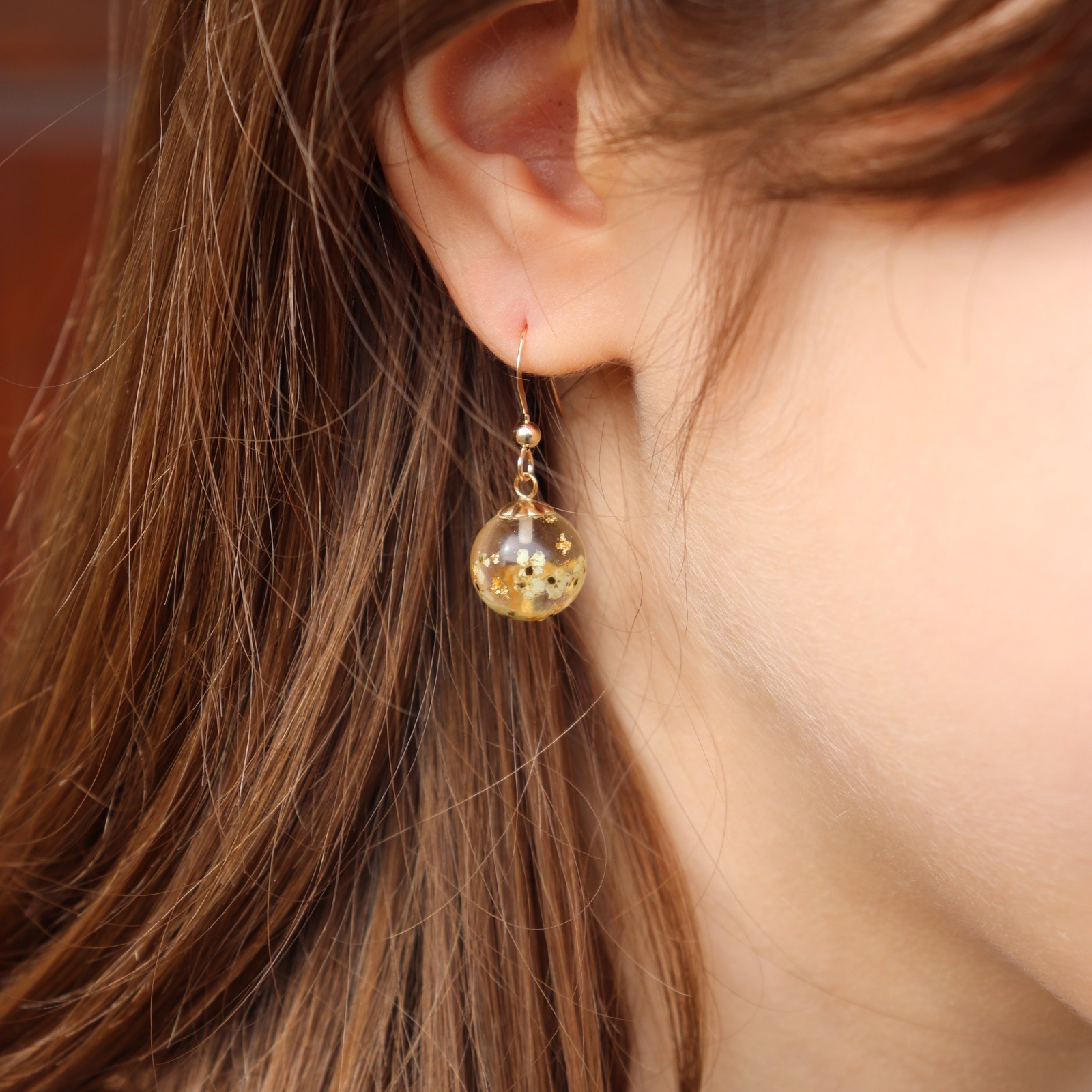 Boucles dOreilles en Résine Biosourcée: Fleurs de Carotte Sauvage