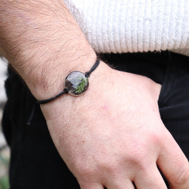 bracelet souvenir poils de chien cordon noeud reglable