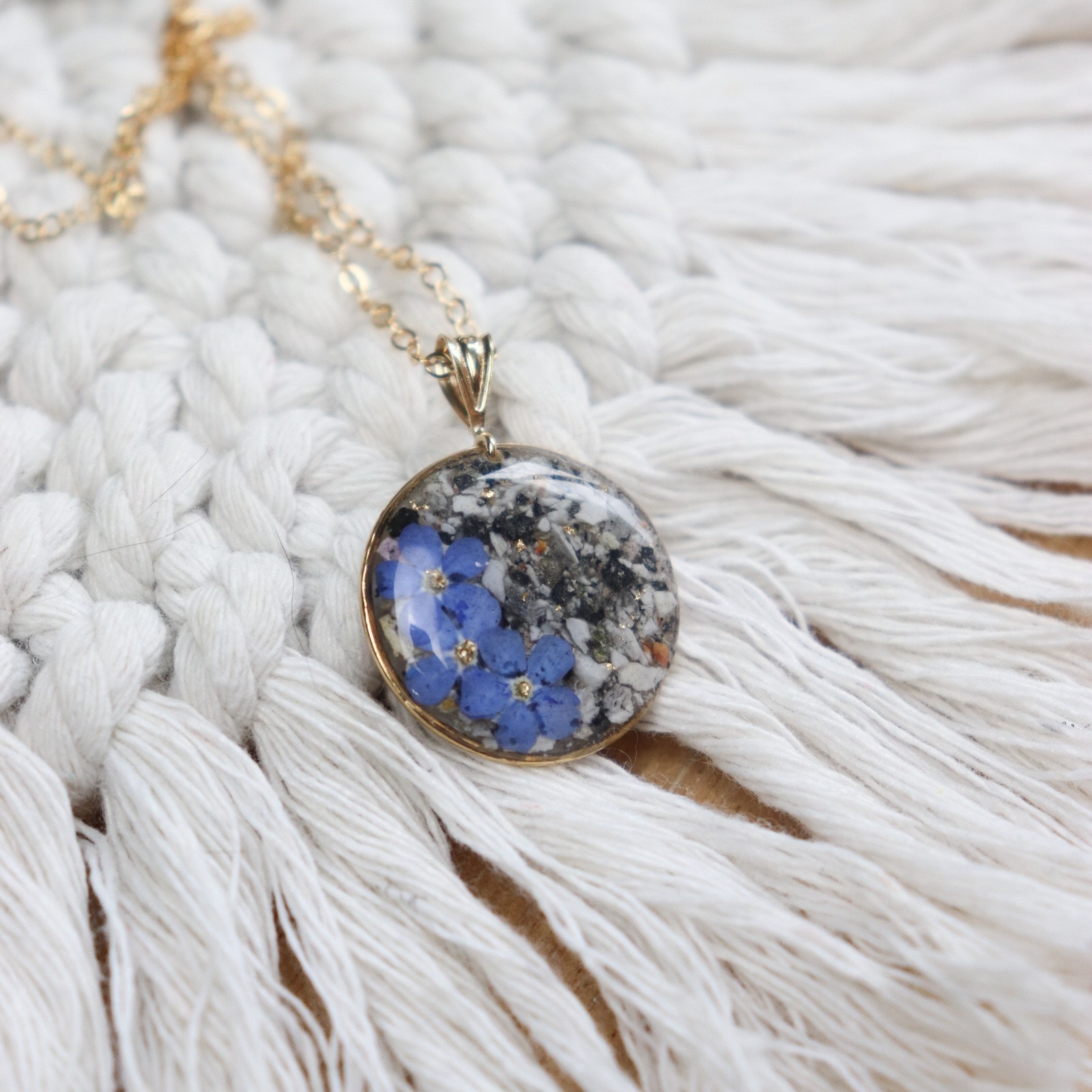 collier bijou funeraire cendres de chien chat or lamine