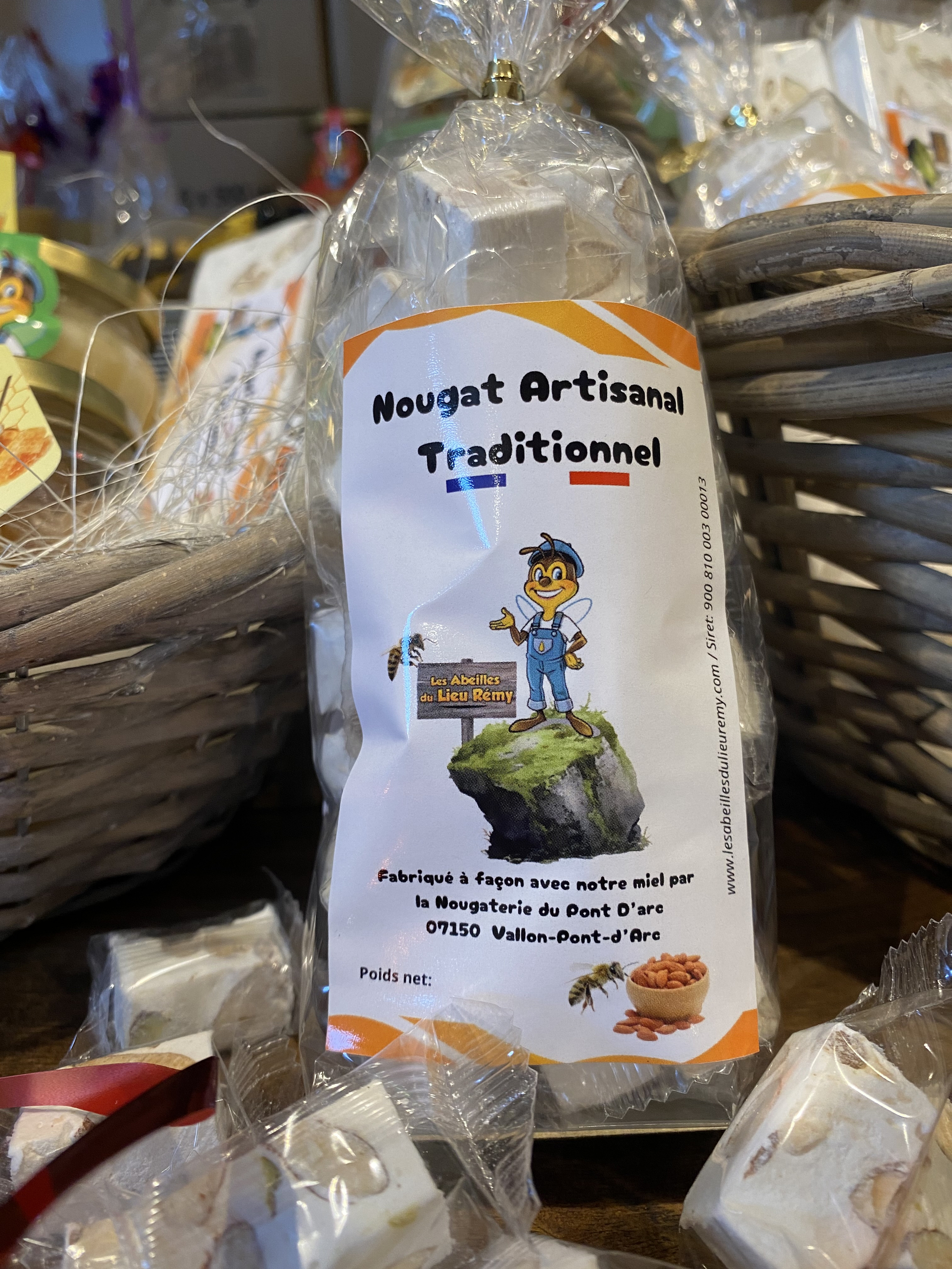 Sachet de nougat les abeilles du lieu Rémy