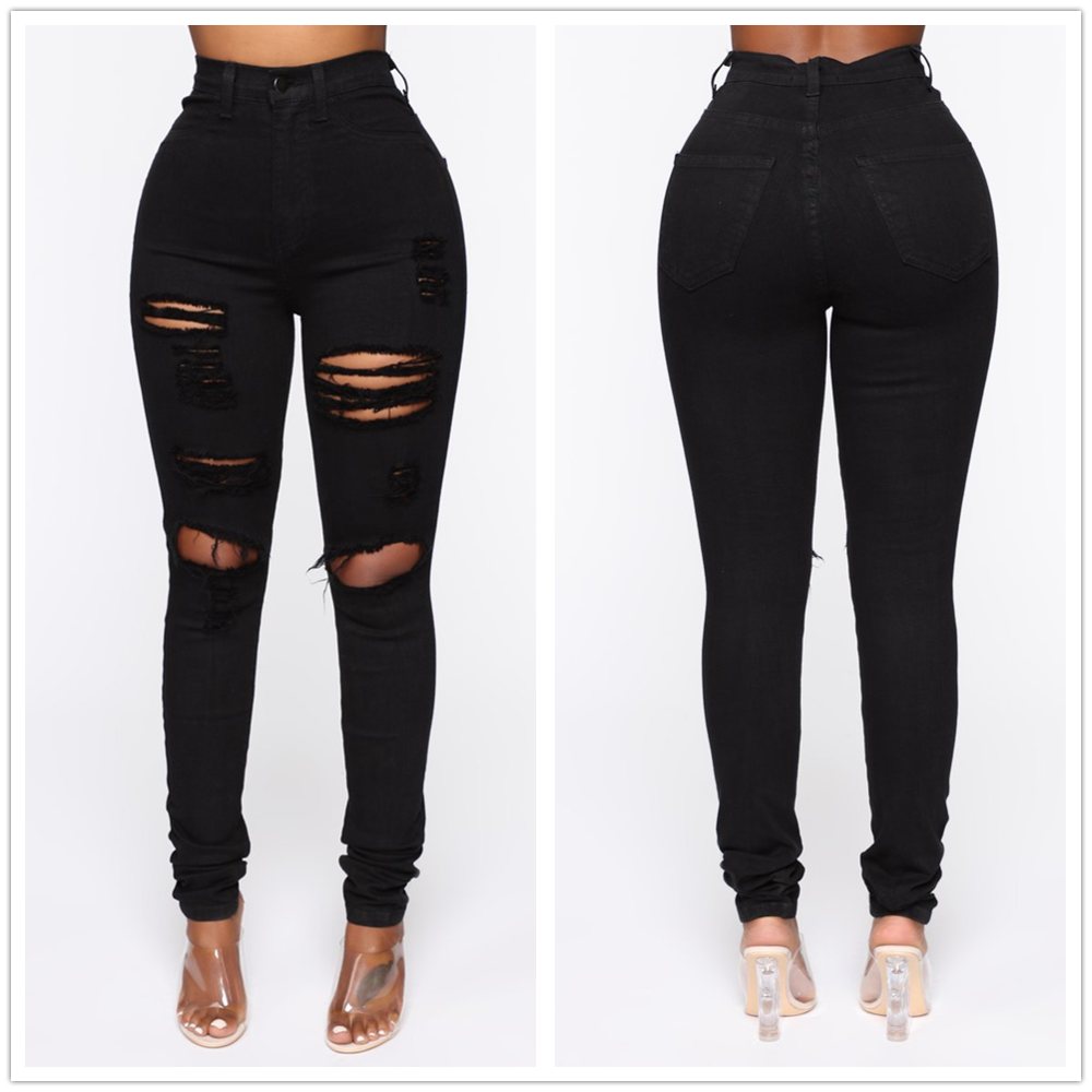 Pantalon noir déchiré femme sale