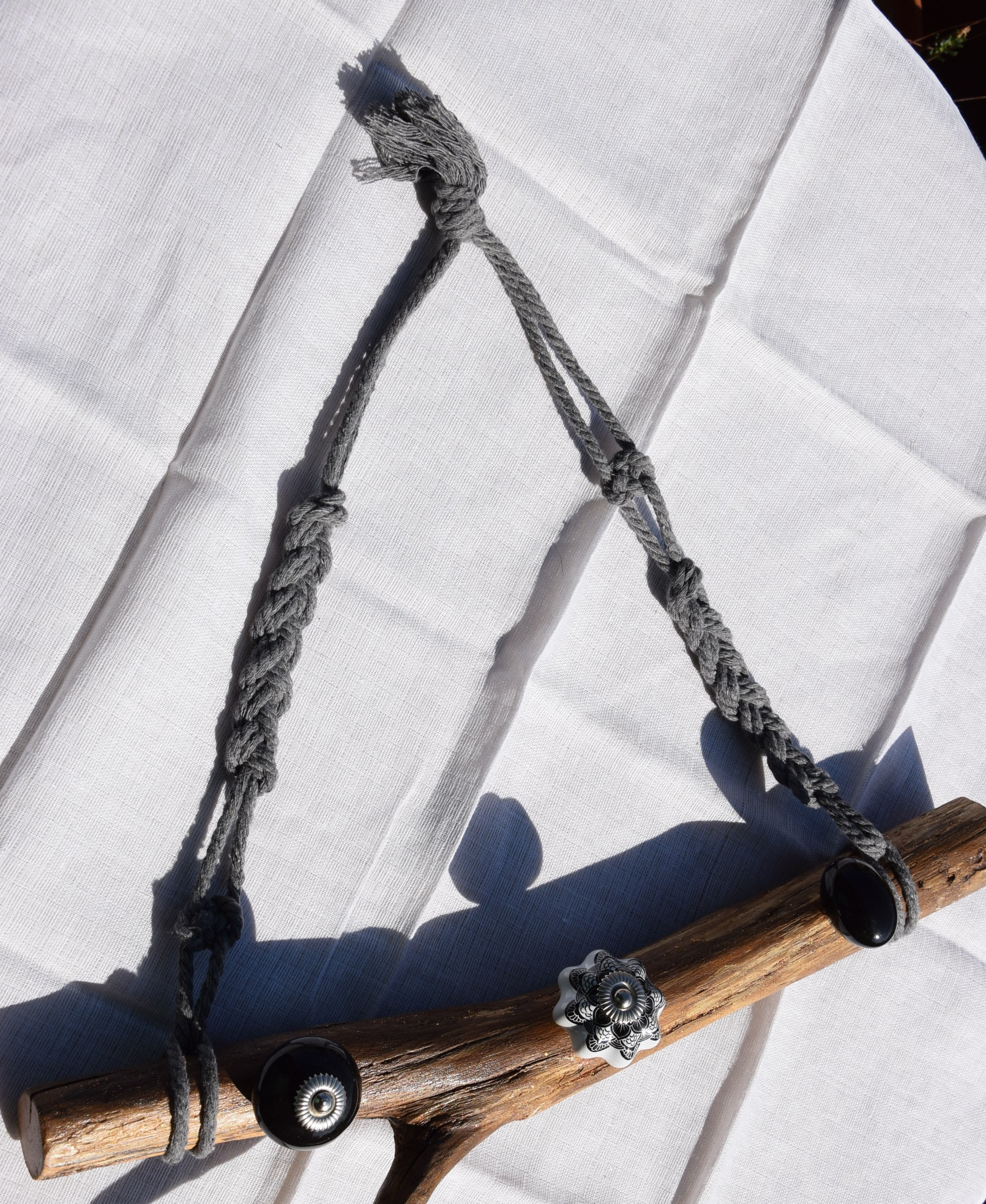 porte collier macramé