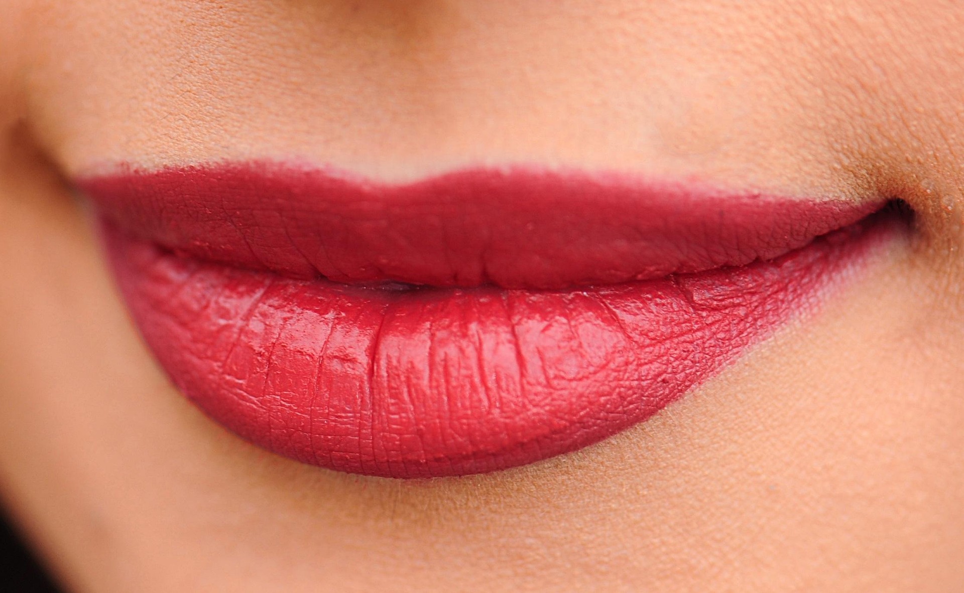 lips 1690875 1920