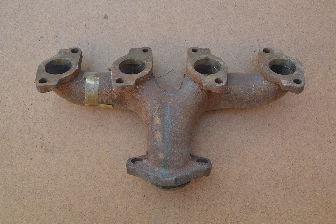 Collecteur échappement Peugeot 205 neuf d\'origine