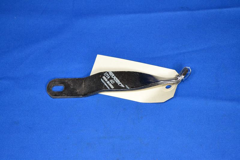 Support échappement Peugeot 504 Diesel