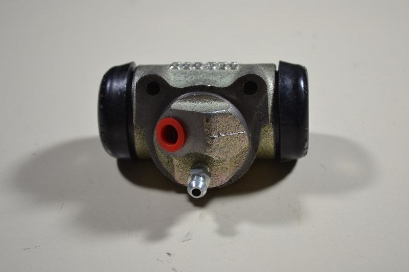 Cylindre de roue arrière gauche Peugeot 404 Utilitaire, piston = 28.5mm