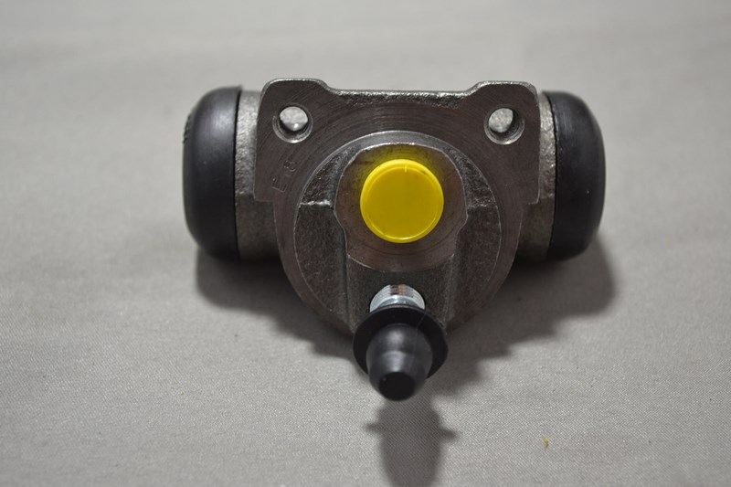 Cylindre de roue arrière Peugeot 204 - 304 jusqu\'en 07/1975 + Simca