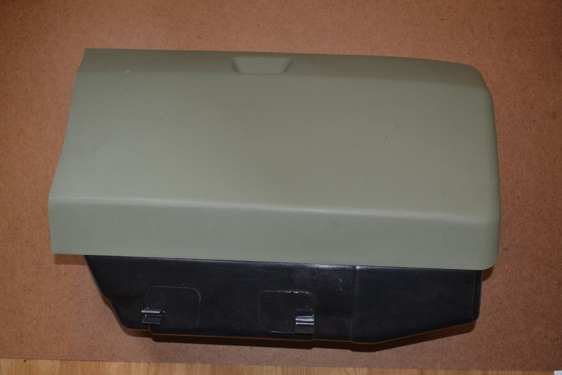 Couvercle de boîte à gants, vert, pour Peugeot 505 série 1