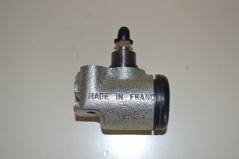 Cylindre de roue avant DT/G, diamètre 30mm, Peugeot 404 / 504