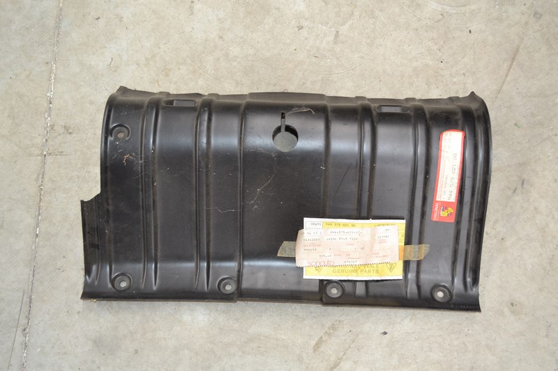Déflecteur d\'air Porsche 924 S 2L5, 944.