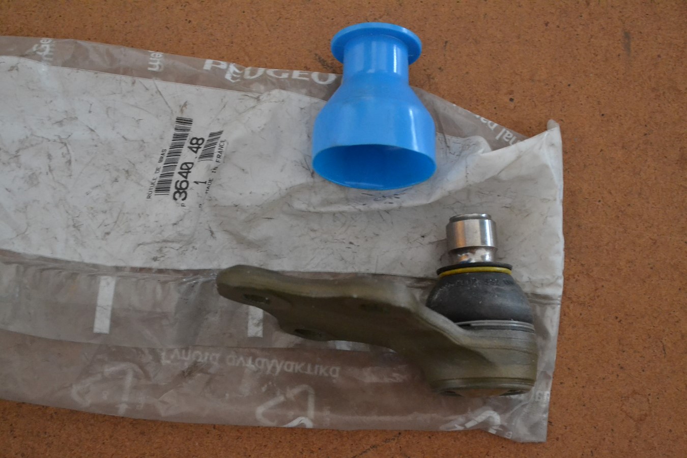 Rotule de pivot de fusée Peugeot 306, diam 18mm, neuve