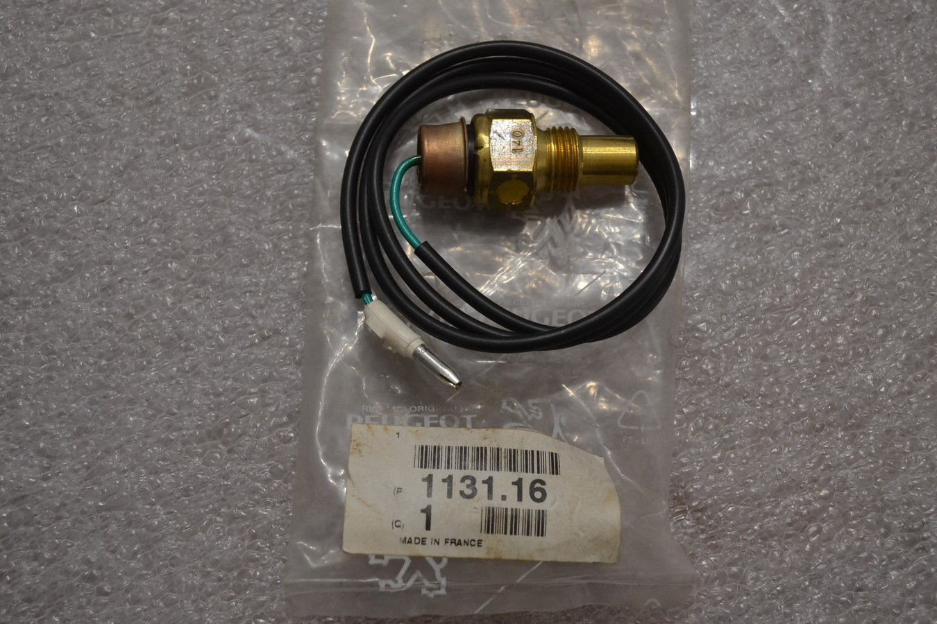 Thermocontact d\'huile Peugeot 205 - 309 et Citroen Visa Diesel