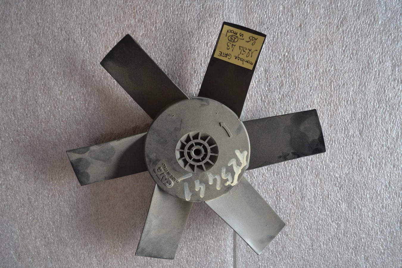 Hélice de ventilateur de refroidissement moteur pour Peugeot 205 tous modèles