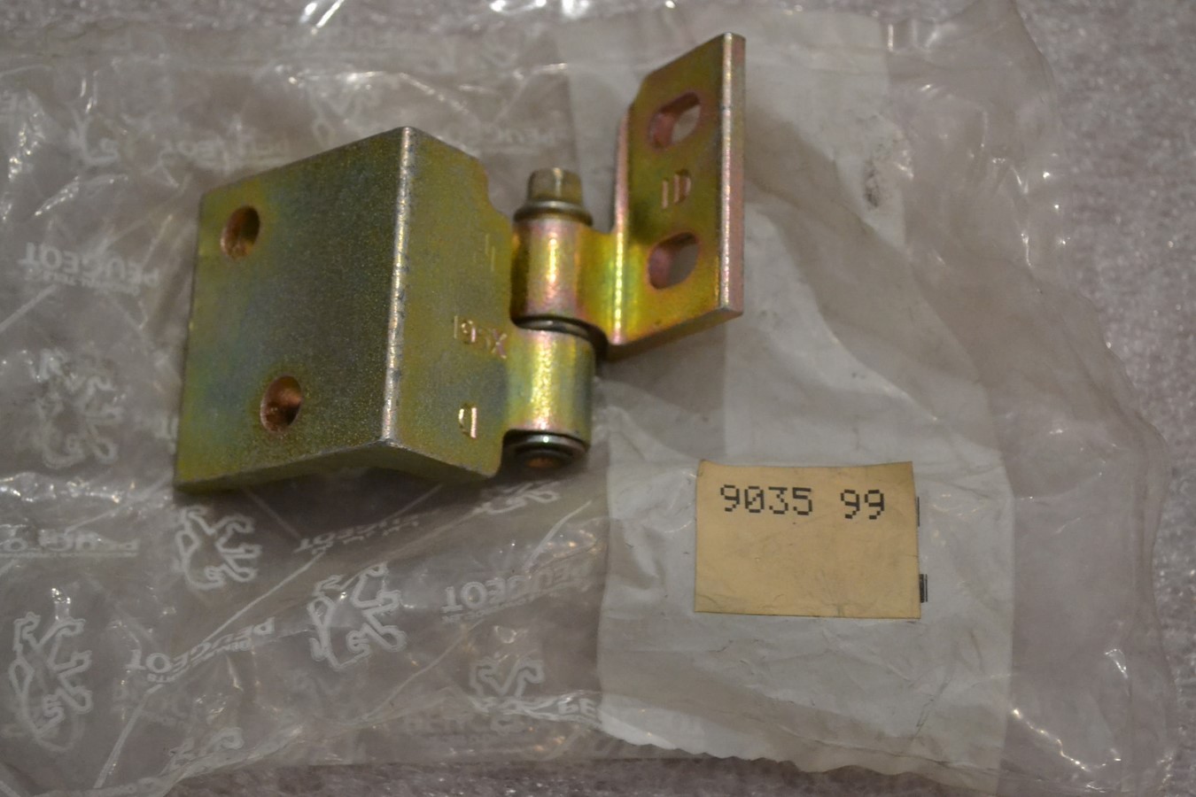 Charnière de porte inférieure droite pour Peugeot 306 - Partner