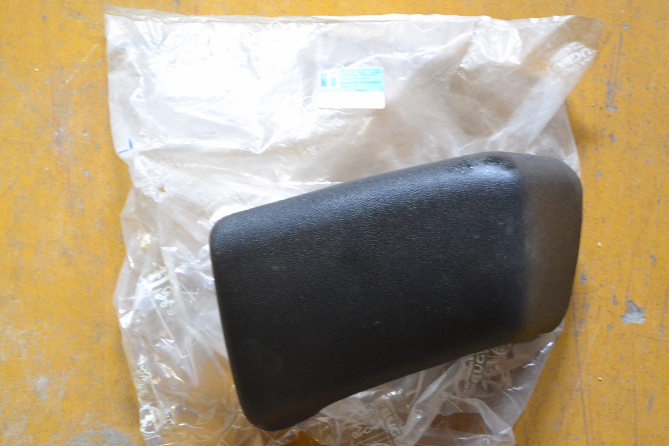 Angle de pare choc arrière gauche pour Peugeot 305 break