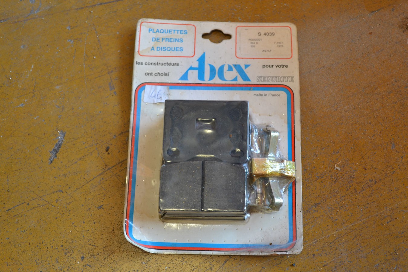 Jeu de plaquettes de frein avant, montage Bendix, pour Peugeot 304, 305