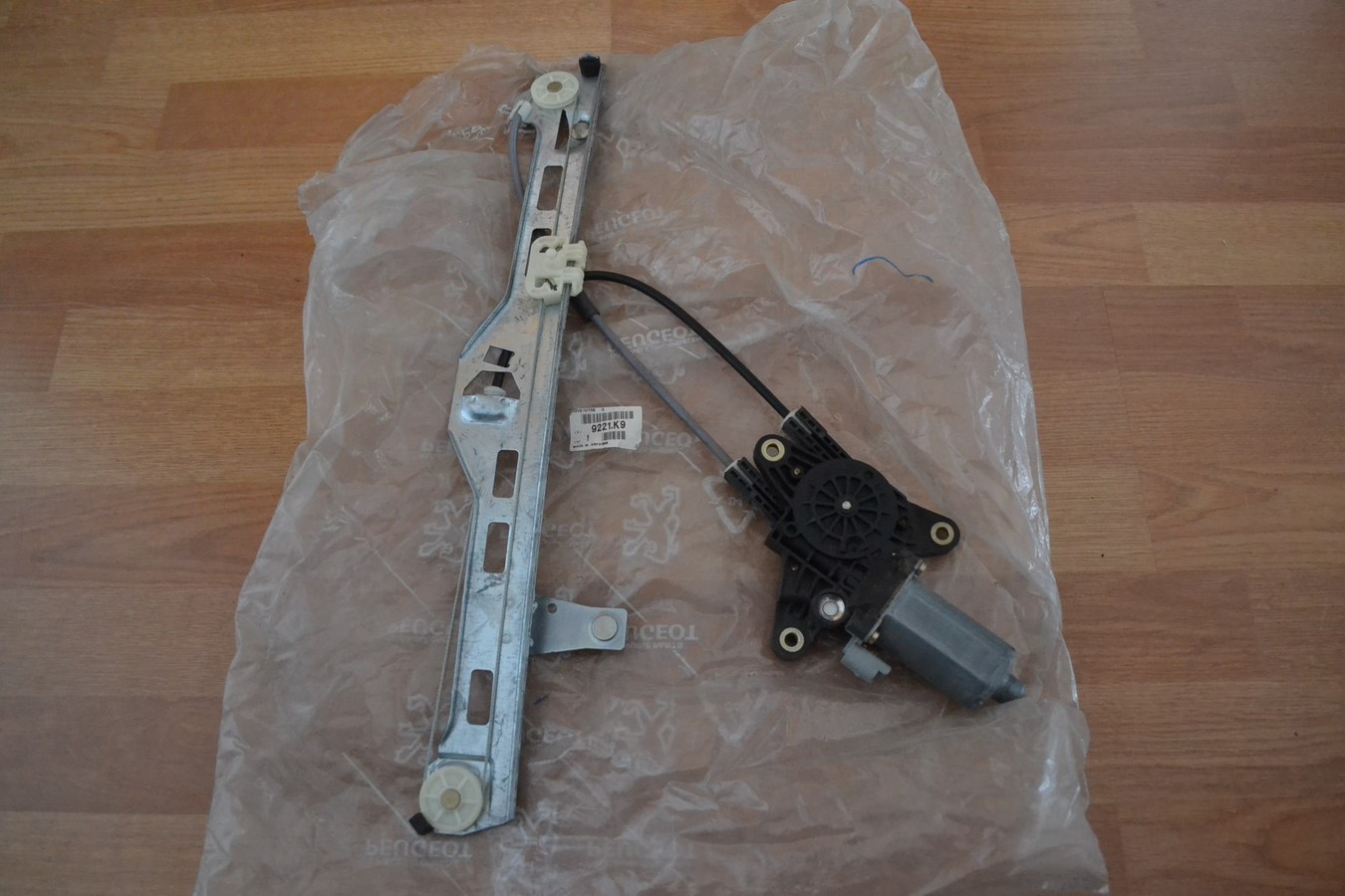 Lève-vitre électrique avant gauche Peugeot 306
