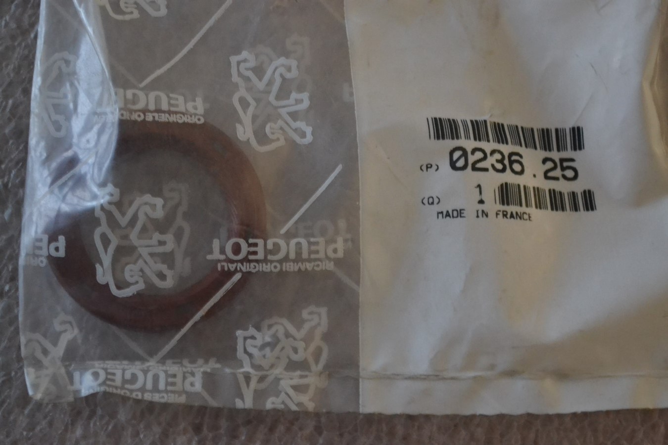 Joint spi vilebrequin Peugeot / Citroen