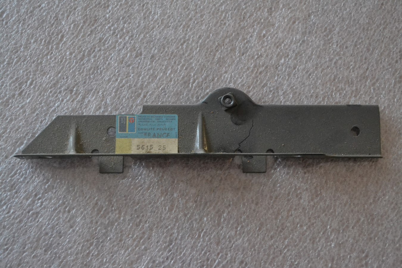 Support batterie Peugeot 104 / Citroen LNA