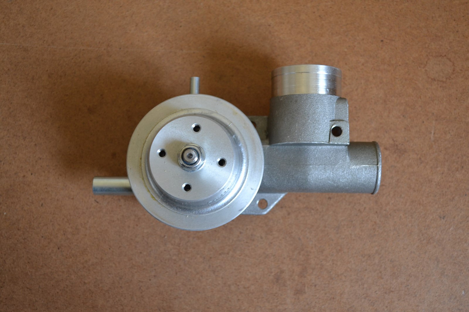 Pompe à eau non débrayable + poulie pour Peugeot 203, axe 12mm