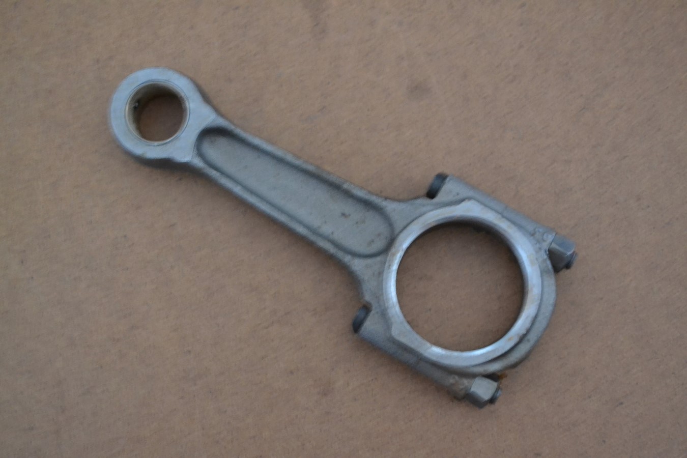 Bielle de piston pour moteur diesel Peugeot / Talbot