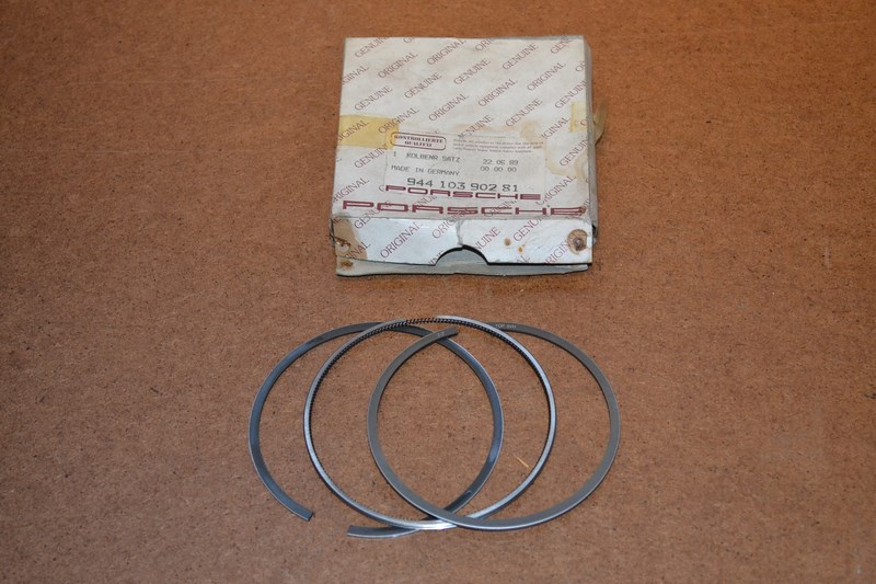 Jeu de 3 segments pour 1 piston pour Porsche 944 après 1988