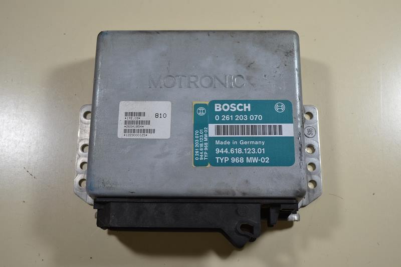 Boîtier DME Porsche 968