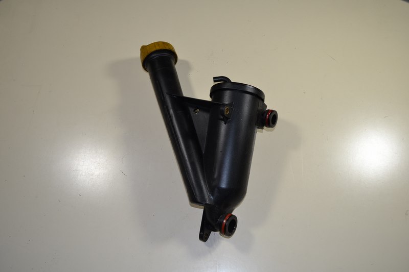 Séparateur d\'huile Porsche 968