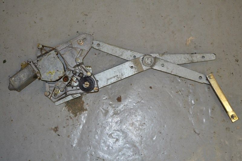 Lève vitre électrique droit, avec moteur, Porsche 944 968