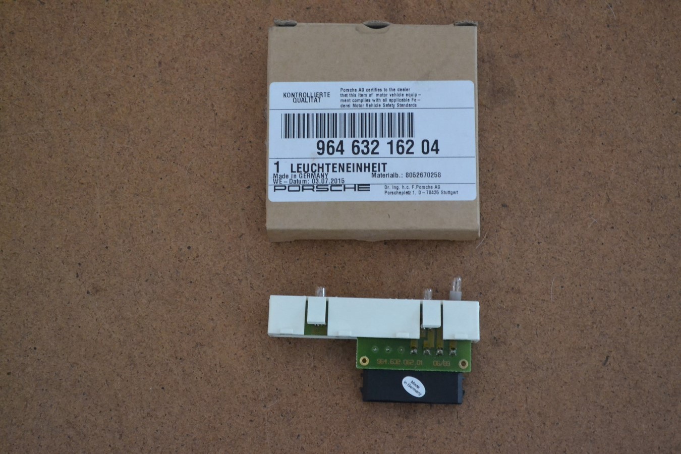 Eclaireur de console centrale pour Porsche 911 / 964