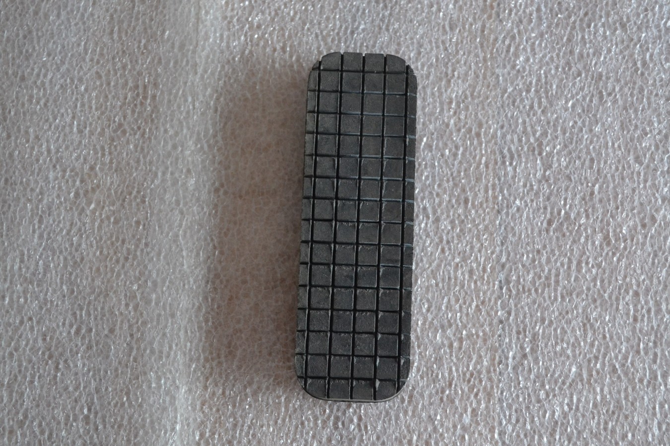 Caoutchouc de pédale accélérateur, L=140mm, Peugeot 403 404, neuf