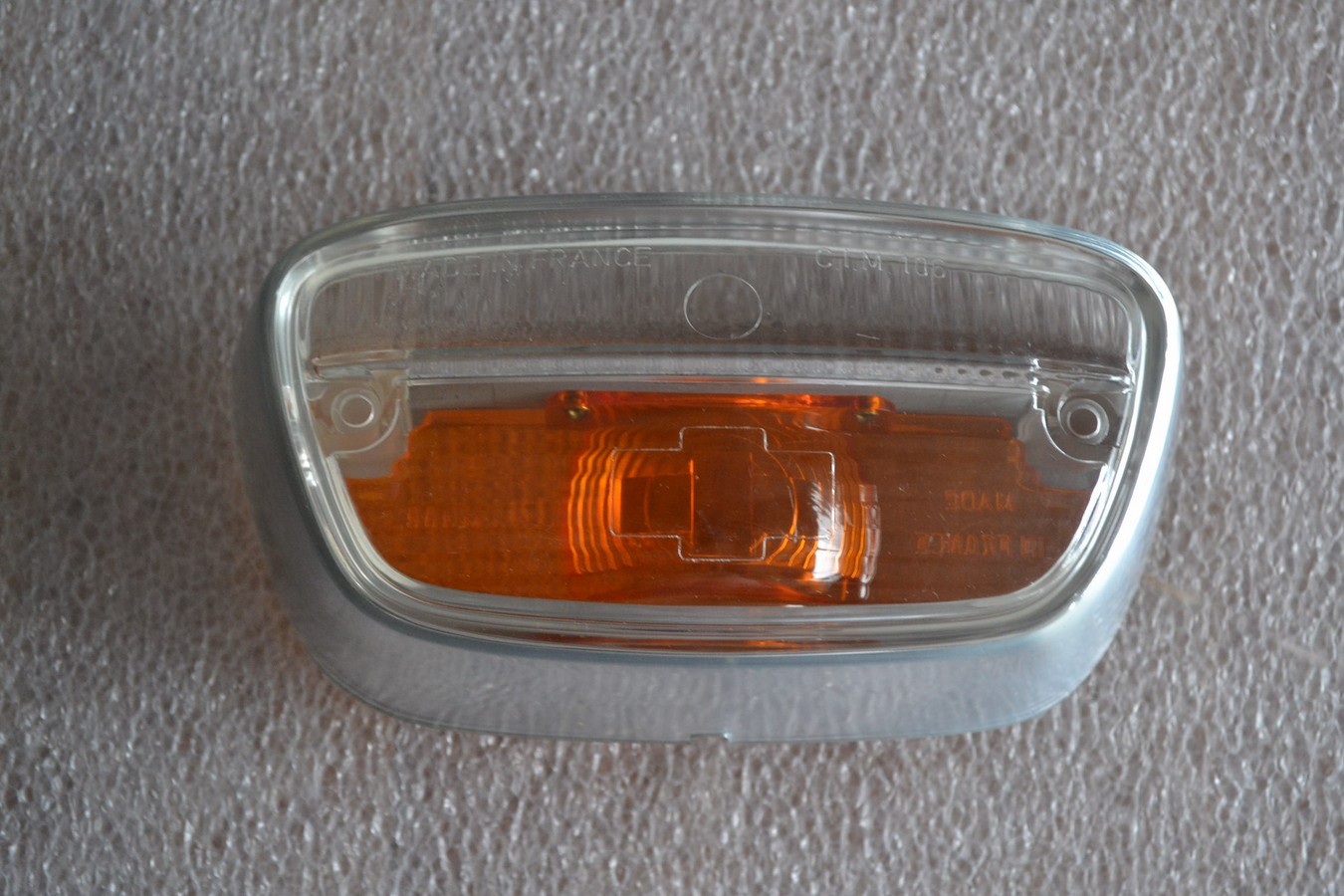 Cabochon de feu avant droit/gauche Peugeot 404 berline, break, pick-up
