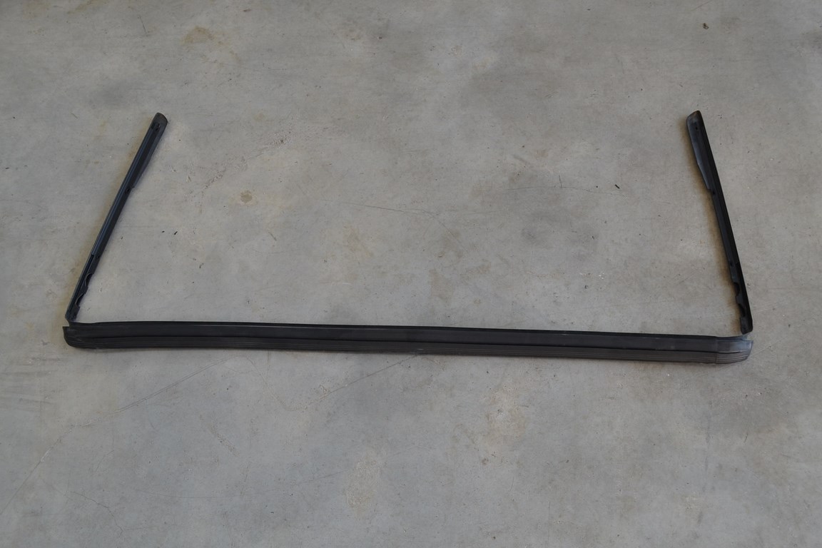 Joint haut de pare-brise pour Porsche Boxster type 986