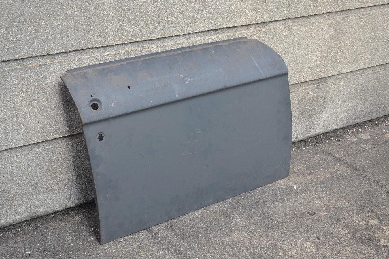 Panneau porte avant droit Peugeot 204 - 304 berline et break, neuf