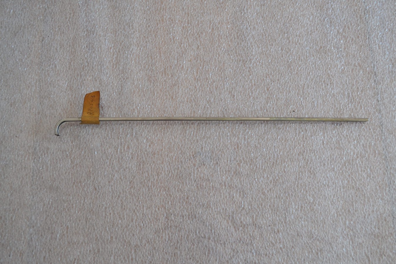 Baguette de calandre Peugeot 304 avant 1972, neuve