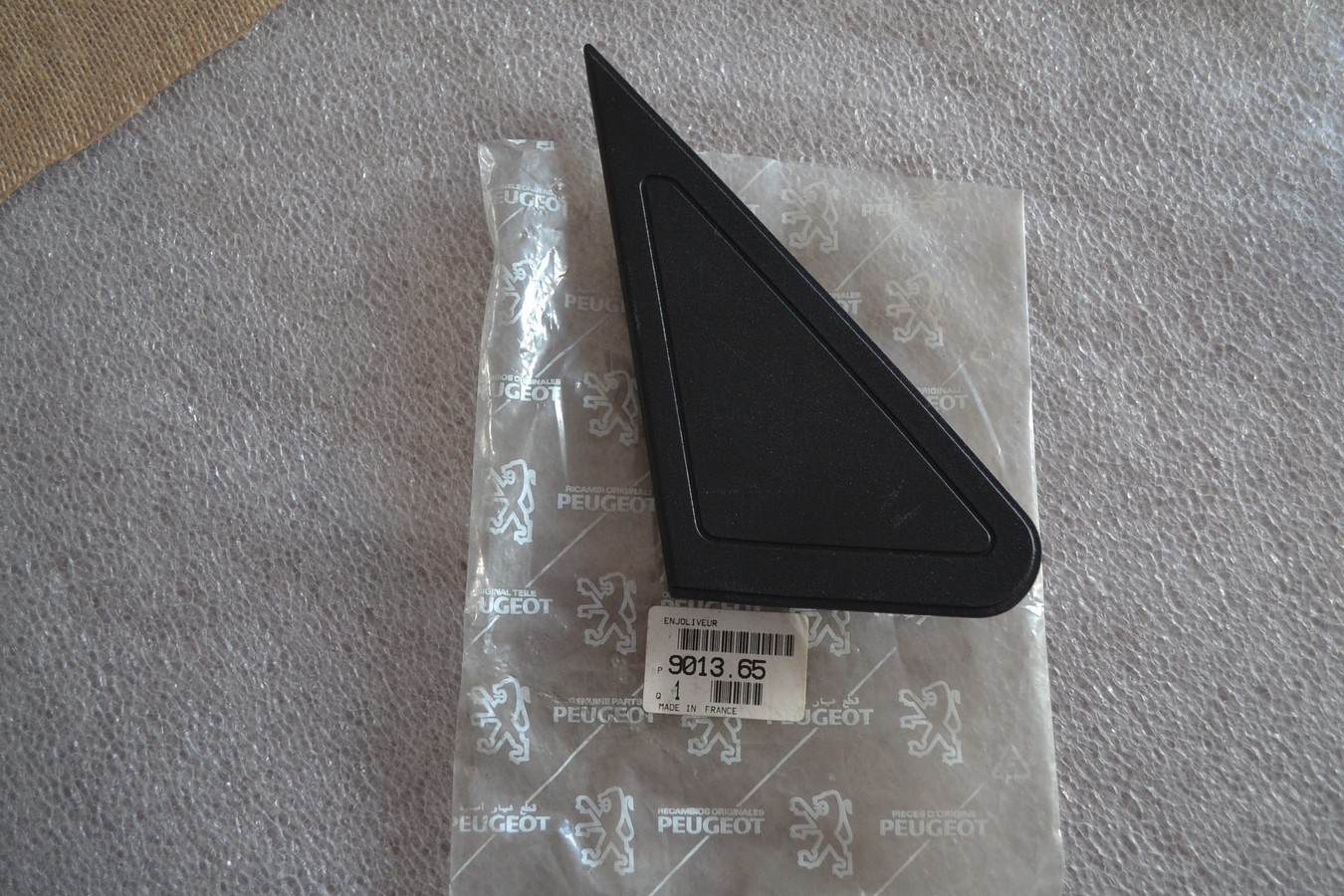 Enjoliveur intérieur de rétroviseur gauche, Peugeot 205, neuf
