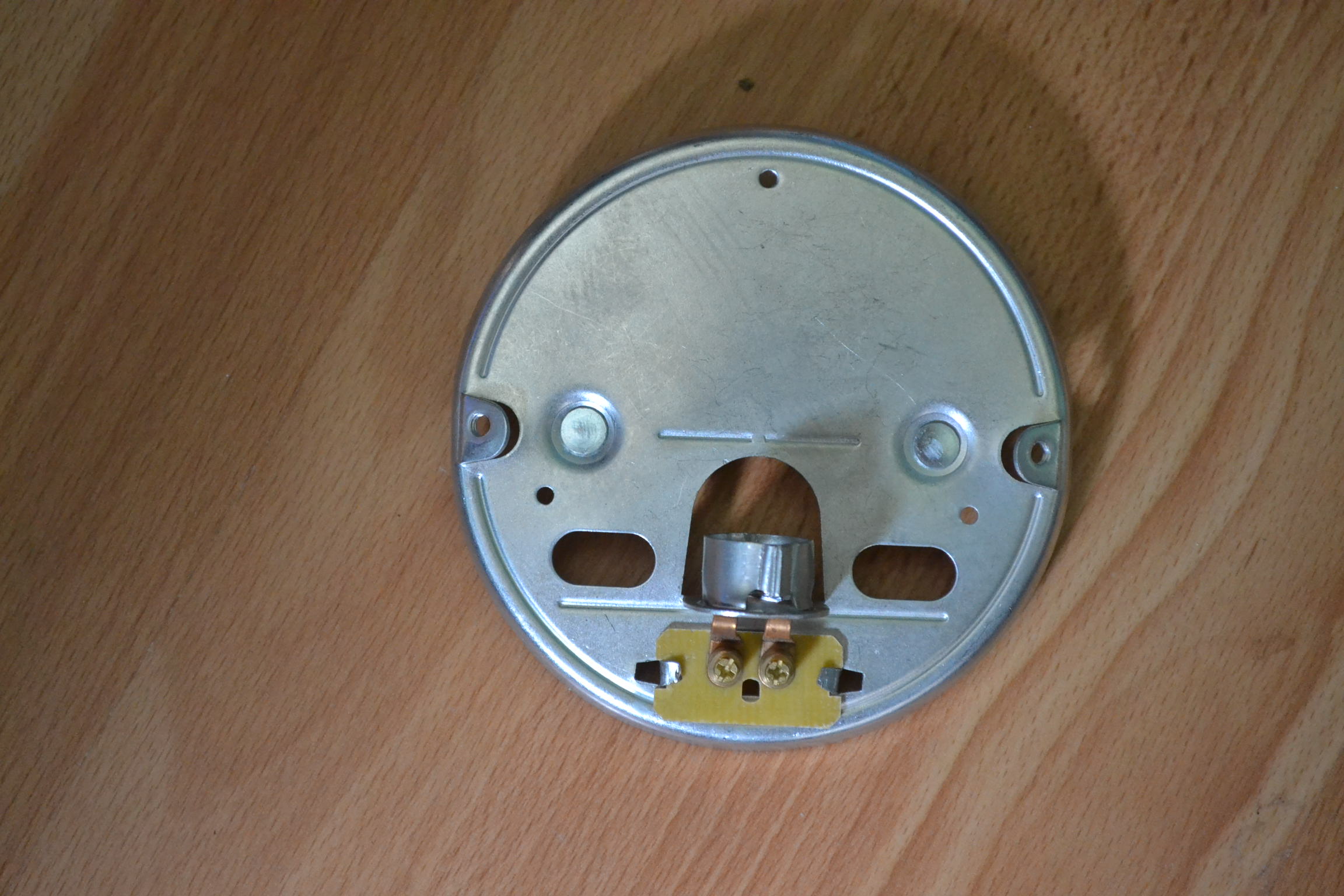 Support lampe clignotant AV Peugeot 403, tous modèles, neuf