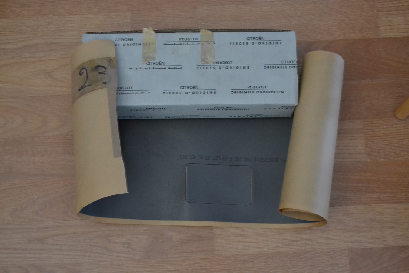 Film isolant porte avant gauche Peugeot 106