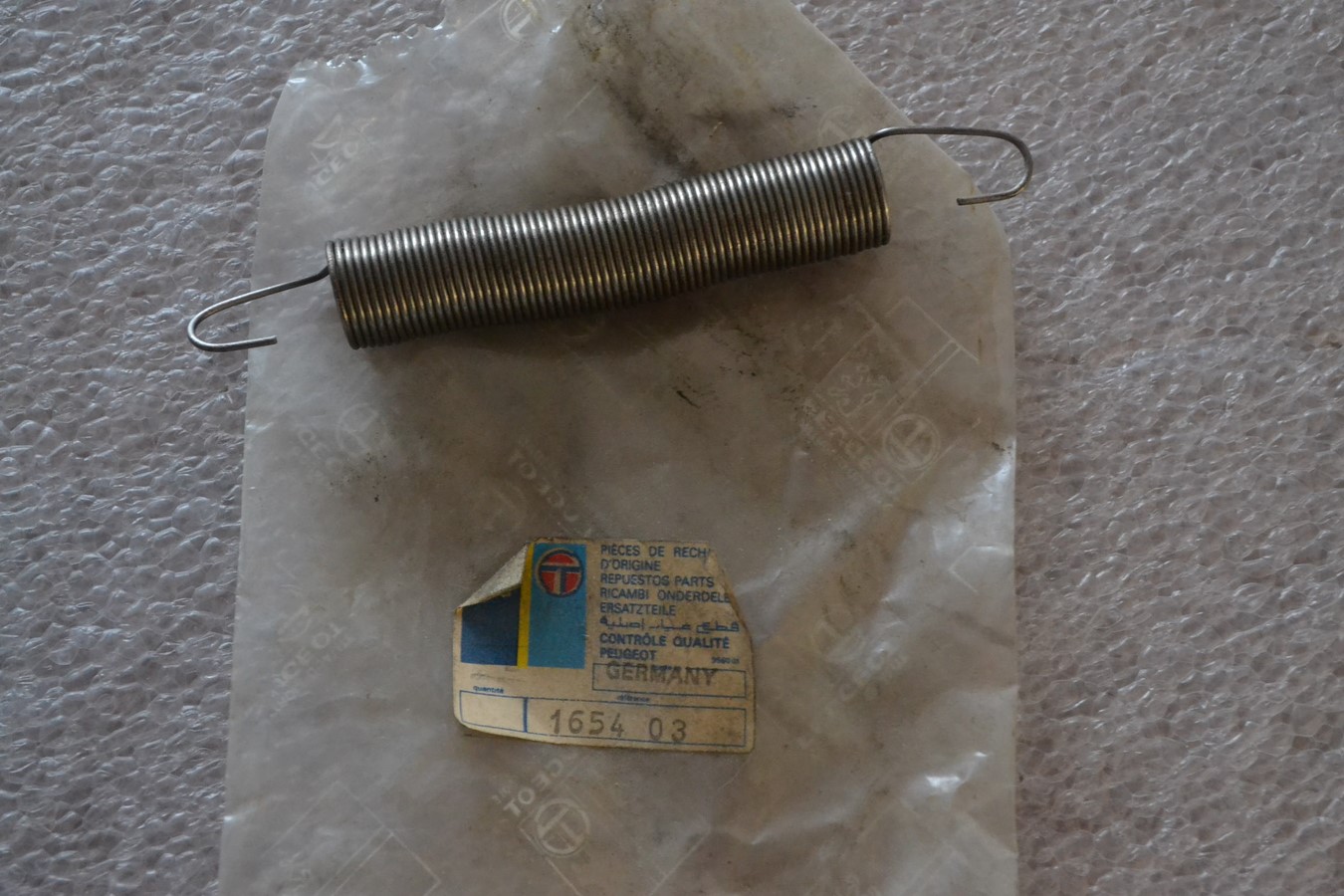 Ressort d\'accélérateur pour Peugeot D4B Diesel