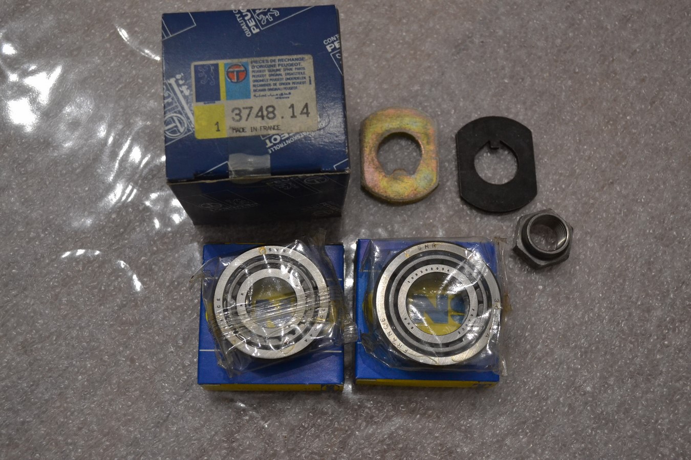 Kit roulements roue arrière Peugeot 204 304 305