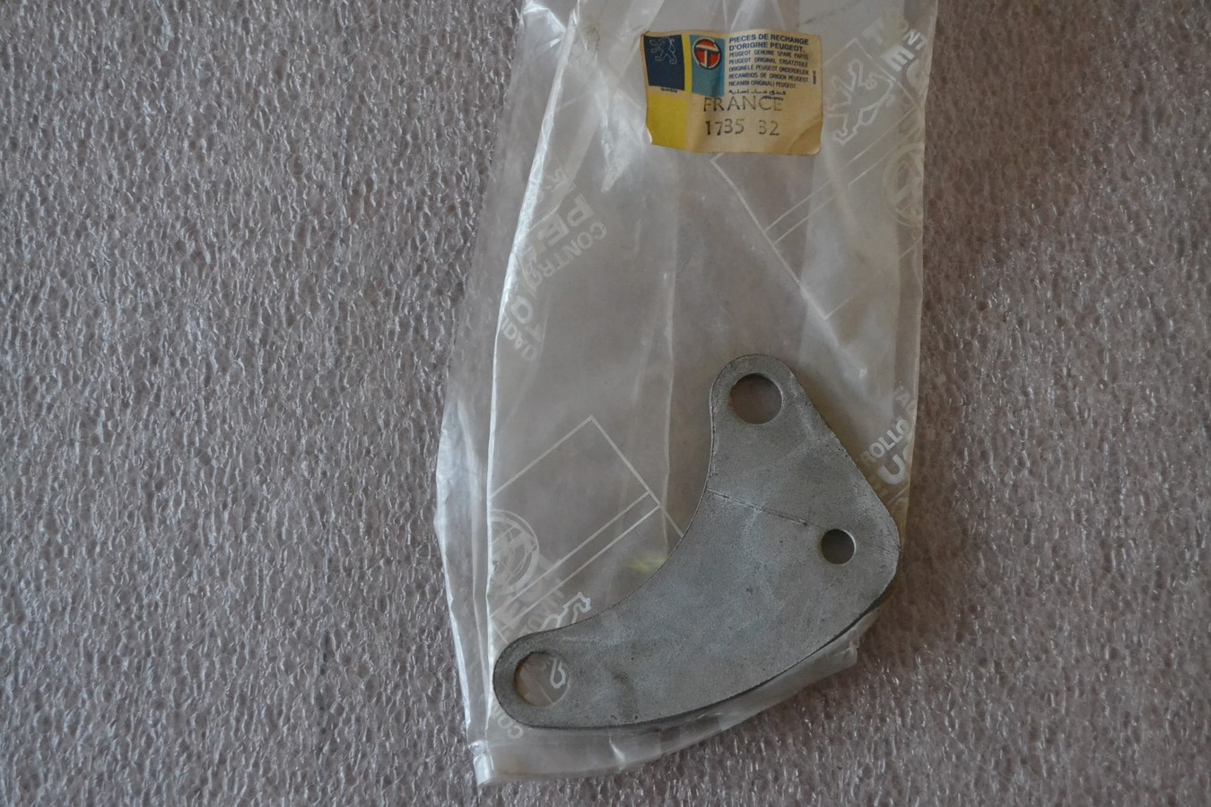 Support échappement Peugeot 504 / 505