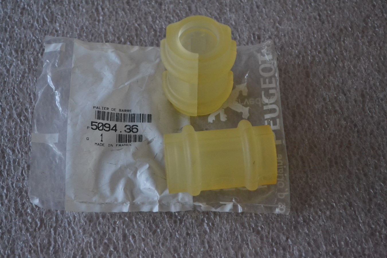 Paire de paliers de barre stabilisatrice Peugeot 205 - 309