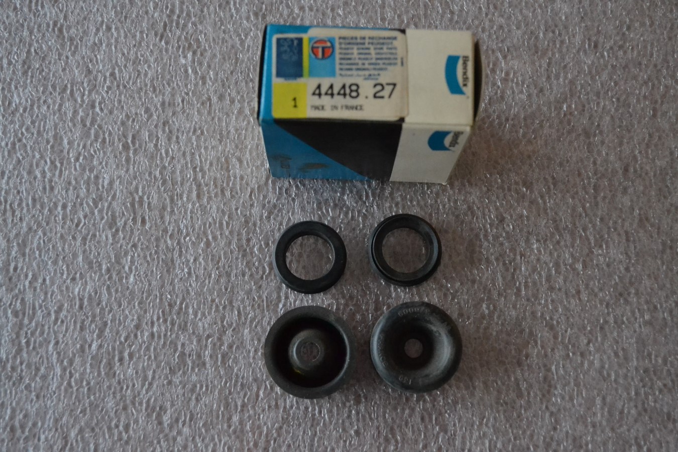 Kit réparation simplifié de cylindre arrière Peugeot J7 - J9