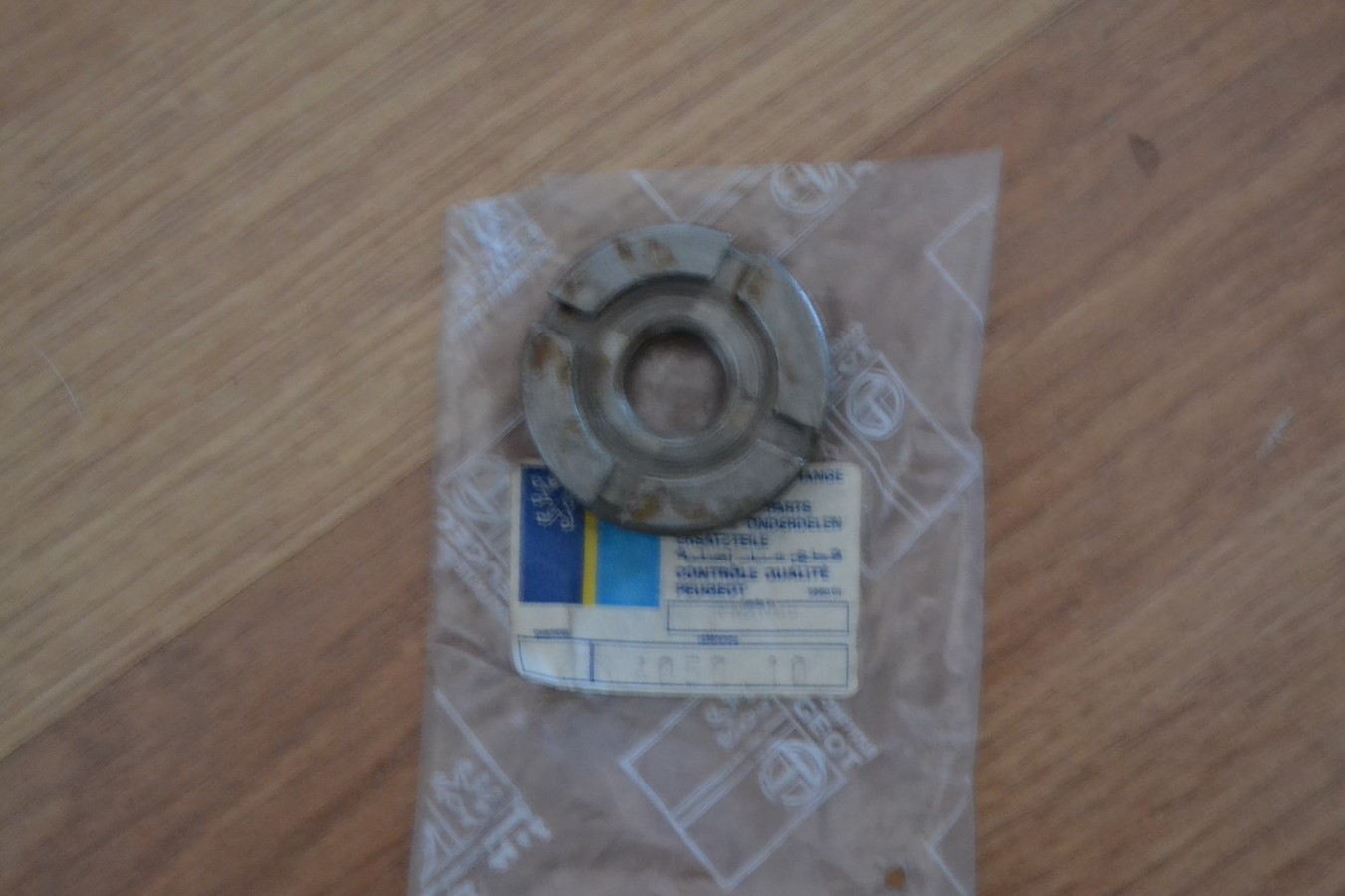 Ecrou butée crémaillère de direction Peugeot 204 - 304