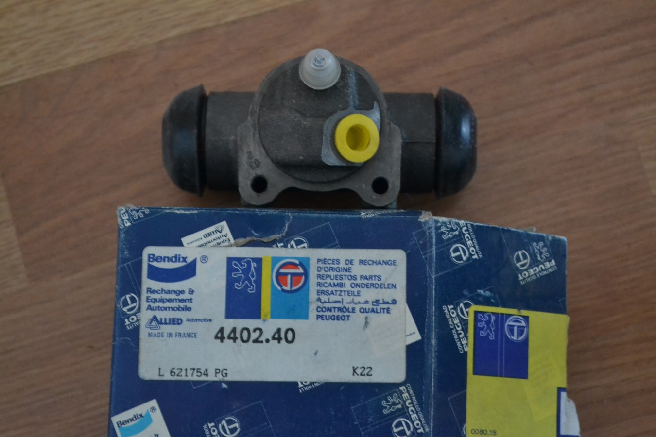 Cylindre de roue AR DT, montage BENDIX, Peugeot 504 Break
