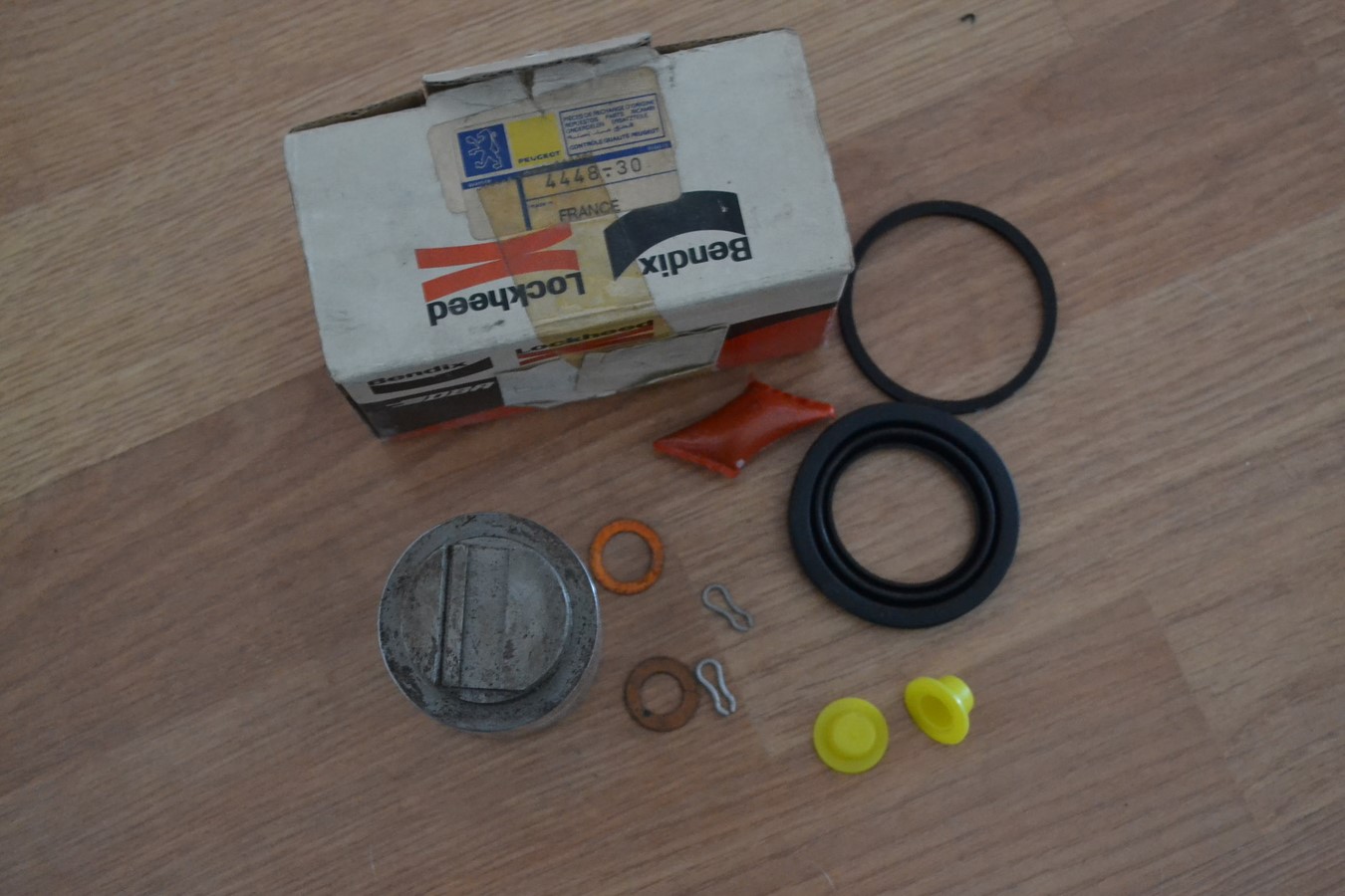Kit réparation étrier de frein Peugeot J7 - J9