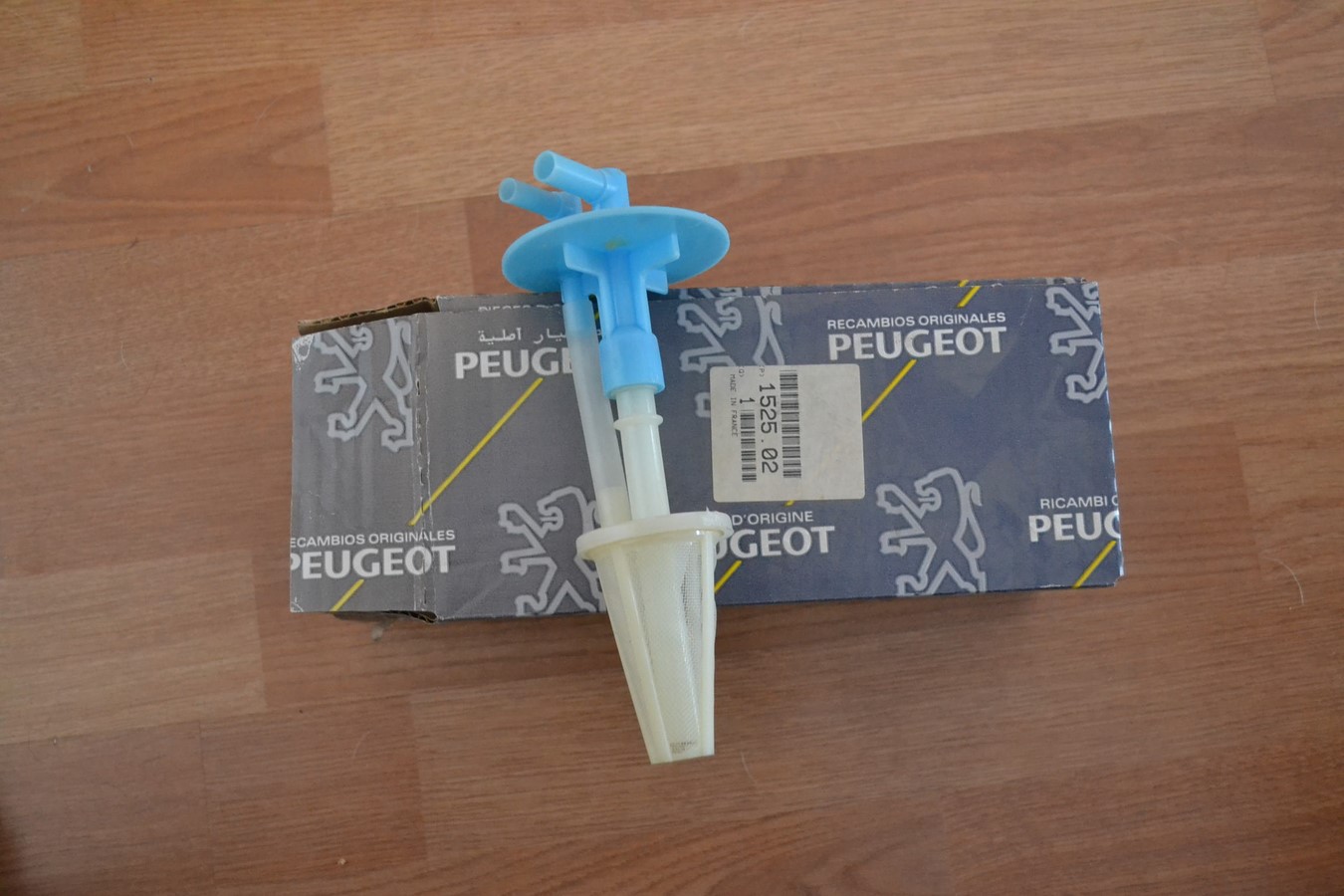 Couvercle réservoir à carburant Peugeot 205 - 309